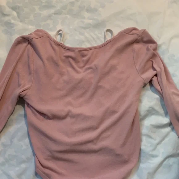 emmiol/yesstyle, pink, top, cropped - Picture 3 of 4